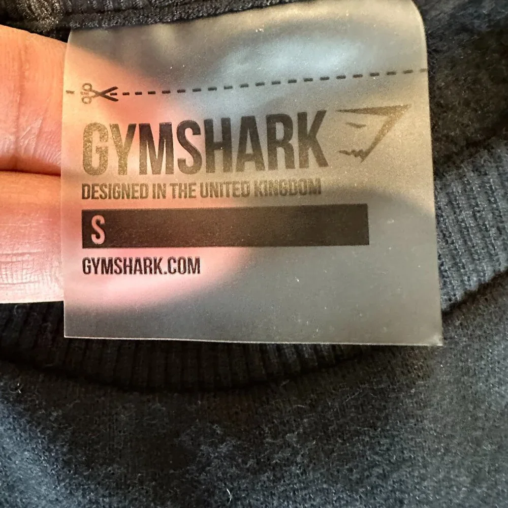 GYMSHARK Legacy Cropped Sweater - Picture 7 of 11